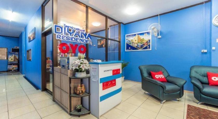Oyo 75327 Diyana Residence Pattaya Buitenkant foto